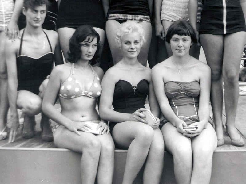 All Southsea girls who entered the Marilyn Monroe competition alongside South Parade Pier in a summer of the late 1950's.