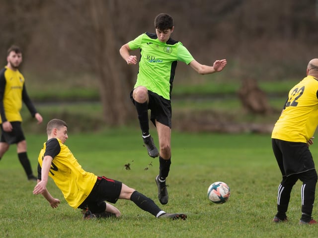 Bedhampton Village A (green) v Fratton Trades Reserves. Picture by Keith Woodland