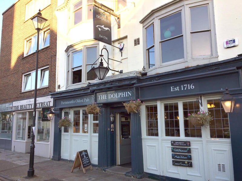 The Dolphin in High Street, Old Portsmouth, has a real fire according to useyourlocal.com.