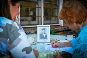 Take part in a University of Oxford project that aims to collect and digitally archive WW2 memories