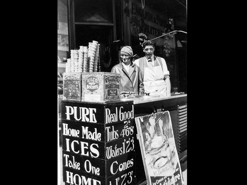 Gilberts sweet shop
Brian Gilbert's parents Evelyn and George selling ice cream outside the shop in Eastney Road, Milton, about 1934.
