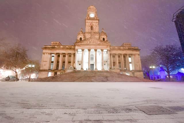 Snow at Portsmouth Guildhall  in 2019. Posted on Twitter by Portsmouth Guildhall
