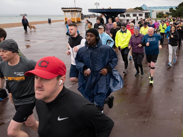The field sets off at the start of the Southsea parkrun. Picture: Keith Woodland (010421-17)