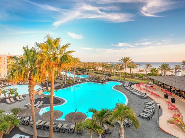 The Barceló Fuerteventura Mar's main pool and bar area