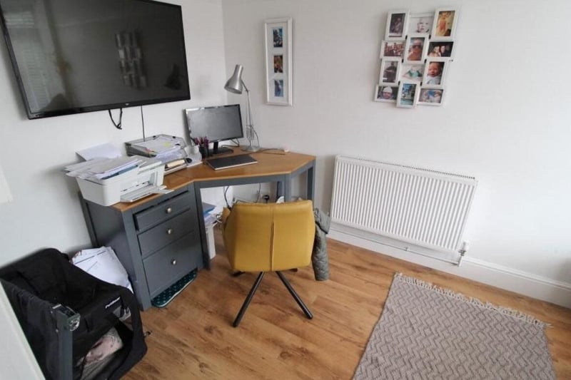 The property is near public transport links and it is near the M275 which is perfect for people that commute often.