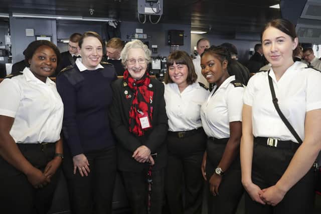 Military veterans visit HMS Queen Elizabeth