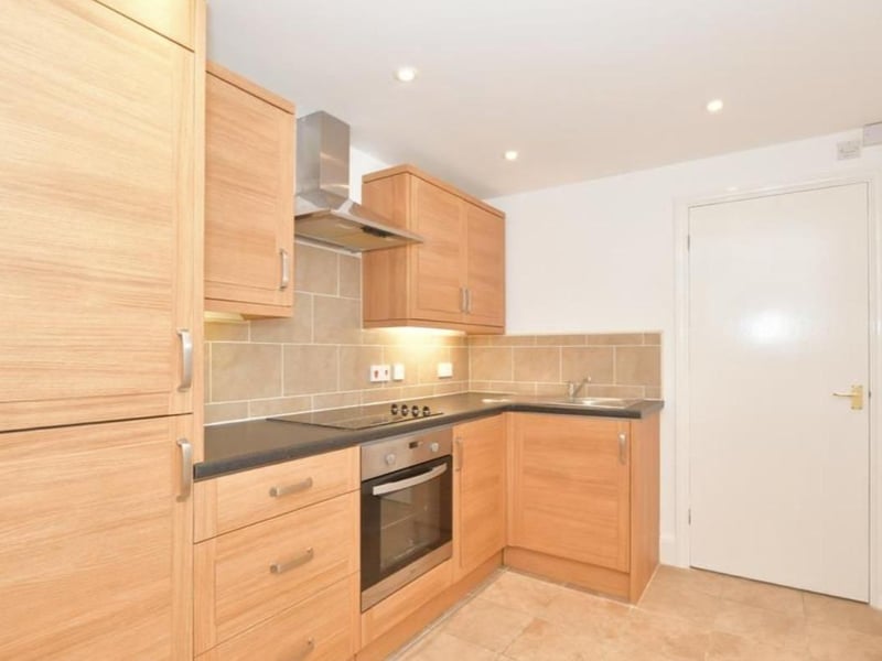 This property is neutrally decorated perfect for moving straight in.