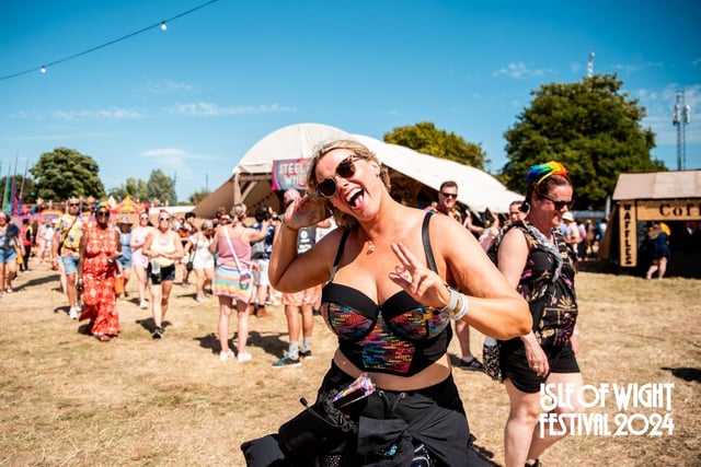 Prodigy and The Streets shone on the Main Stage, while Johnny Marr and The Pretenders rocked the Big Top. The Isle of Wight Festival Day 2 saw festival goers revelling in the sun.