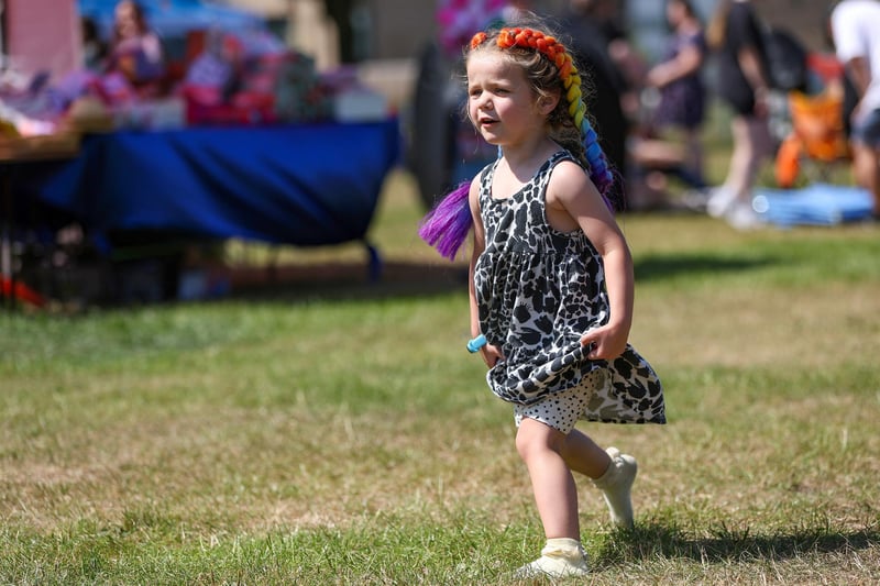 Freya, 3, dances to Taylor Swift. Fundraiser for Harbour Cancer Support, Walpole Park, Gosport
Picture: Chris Moorhouse (220625-11)