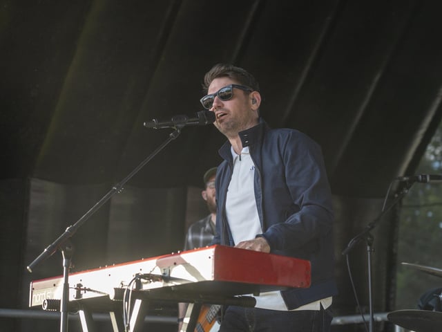 Scouting for Girls at Swanfest 2024