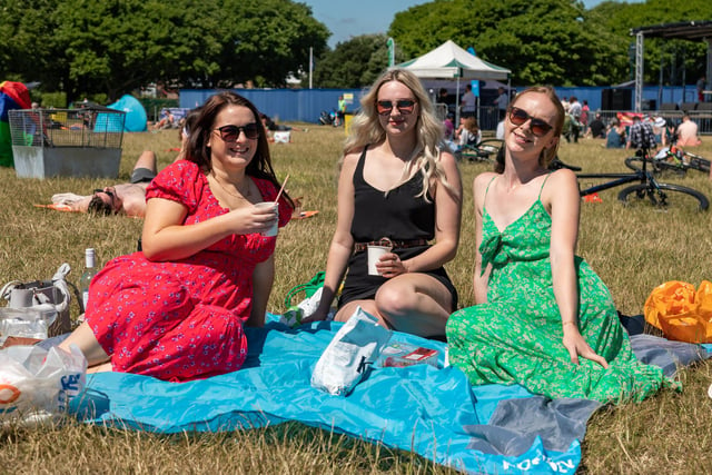 Enjoying the show at the Bandstand. Pictured: Jess Hansford (23), Cathlin Hepworth-Durrant (24) and Demi Johnson (27). Picture: Mike Cooter (240623)