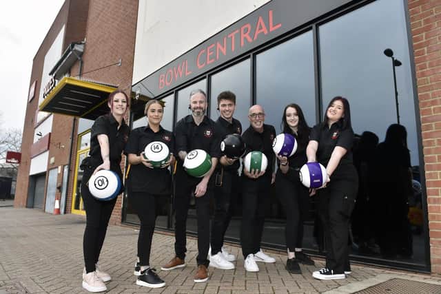 Bowl Central has opened in Market Quay, Fareham. 

Pictured is: (l-r) Lucy Sharpe, pins member, Belinda Matthews, bar supervisor, Gavin Mills, manager, Kurt Standish, bar manager, Justin Cowley, supervisor, Emily Capell, prizes supervisor and Emma Albury, pins and prizes customer assistant.

Picture: Sarah Standing