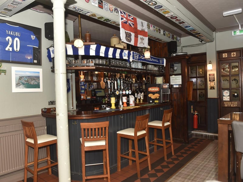 Heidi Bennett (29) and her partner Lewis Hind (29) have moved from Weymouth to Gosport to take over as the landlords of The Fox Tavern in North Street, Gosport.   Picture: Sarah Standing (240125-8734)