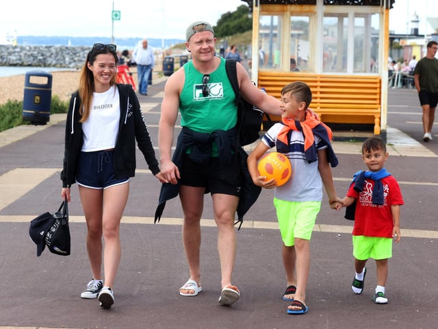 Scenes in Portsmouth and Southsea of people enjoying the Bank Holiday Monday. Pictured is (L-R) Amande Lee, Anton Maskovs, Alex, 10 and Andre, 4.
Monday 28th August 2023.
Picture: Sam Stephenson.