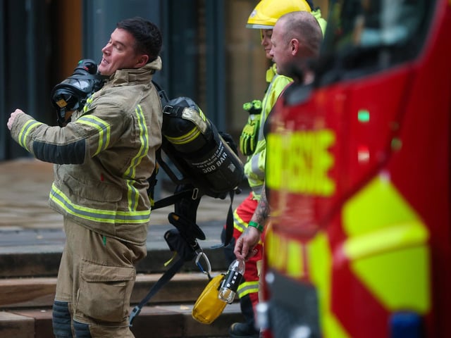 Hampshire Fire & Rescue at the aftermath of a fire at Costa Coffee, Isambard Brunel Road, Portsmouth
Picture: Chris Moorhouse (291025-34)