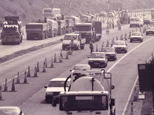 Roadworks continue between Hilsea and Fareham junction on the M27 in July 1995. The News PP4079