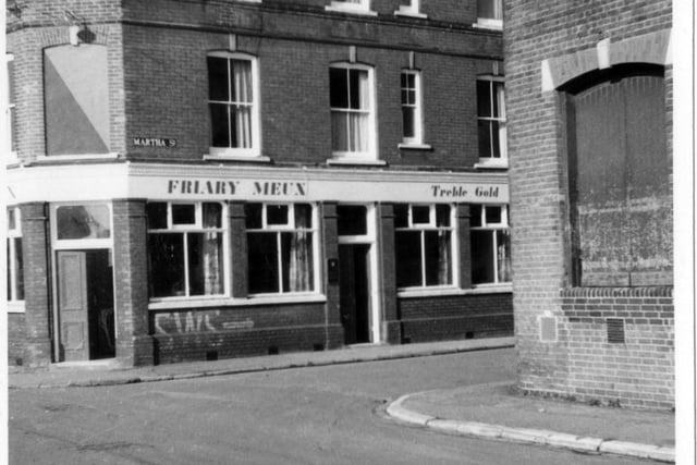 This pub used to stand on the corner of Thomas Street and Martha Street. It operated as at least eight different pubs including the Old Countryman in Victorian times. It was demolished in 1988
