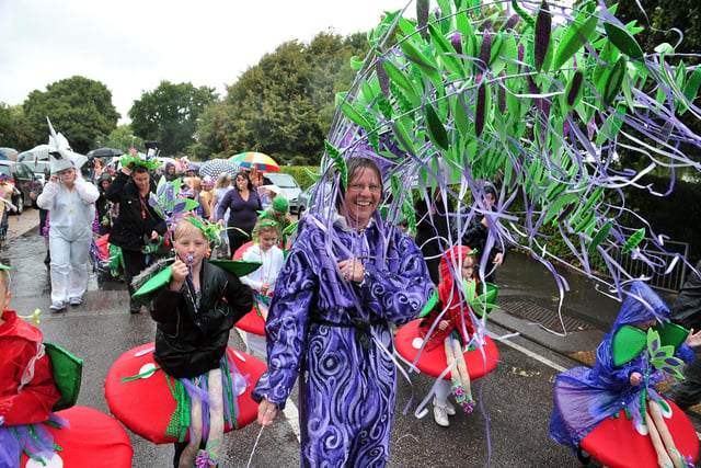 The Bridgemary Carnival marching on through the downpour 16th July 2011. Picture:Steve Reid 112522-401
