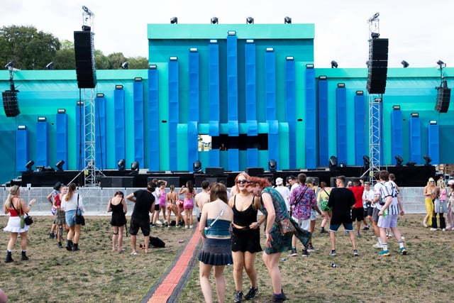The Metropolis Stage.
