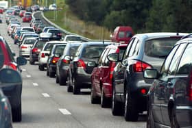 ROMANSE reports traffic delays on the A32 and A27.