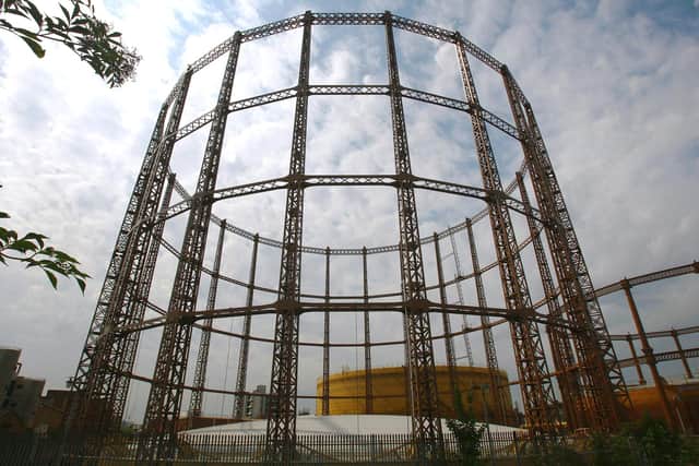 Gas storage tanks (Picture: Daniel Berehulak/Getty Images)