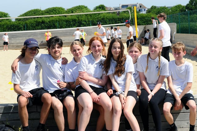 Year 9s at Dodgeball. (160622-6809)