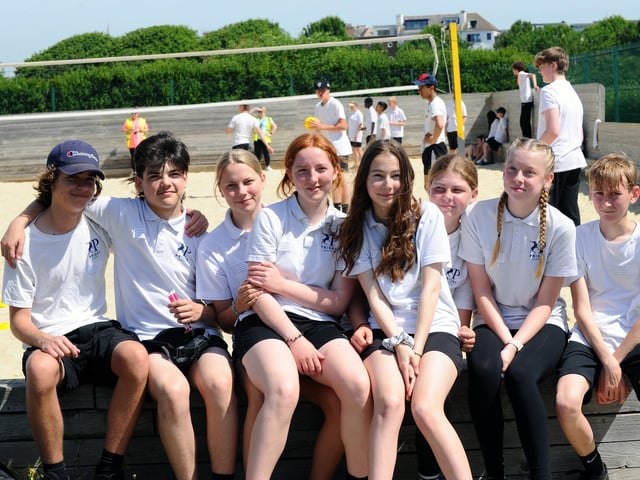 Year 9s at Dodgeball. (160622-6809)