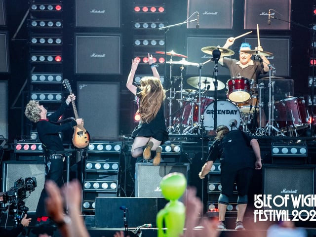 Green Day on the main stage by Sarah Louise Bennett