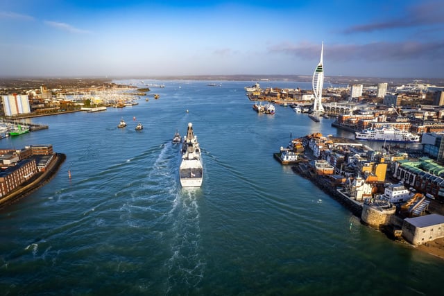 HMS Dauntless arriving back into Portsmouth.

Pictured - HMS Dauntless 

Photo by Alex Shute