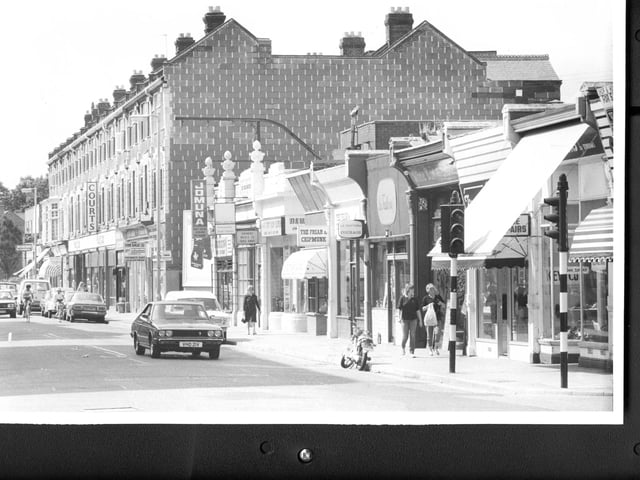 Shops lining Elm Grove, Portsmouth in August 1982. The News PP4675