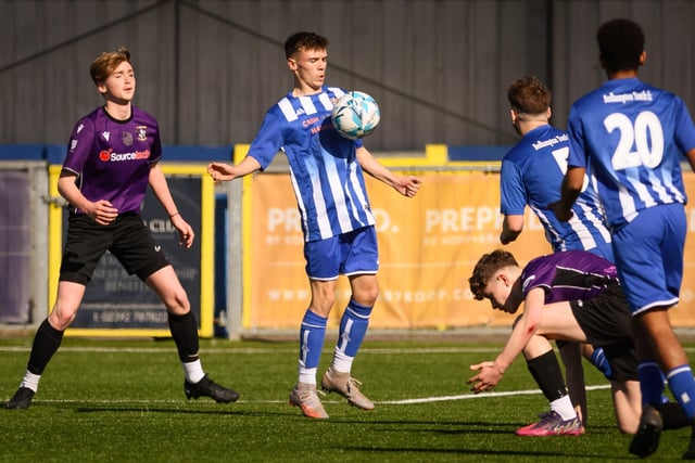 Action from the Portsmouth Youth League U15 Challenge Cup final between Bedhampton Youth (blue and white kit) and Gosport Falcons. Picture: Keith Woodland (190321-245)