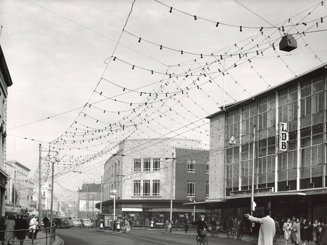 Commercial Road, Portsmouth in 1956.
Picture: Wright & Logan Photographers
