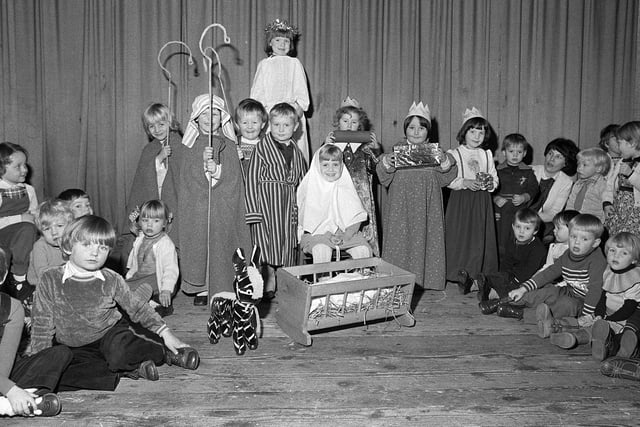 1980 and Mansfield St Lawrence's Playgroup Nativity - can you spot any familiar faces?