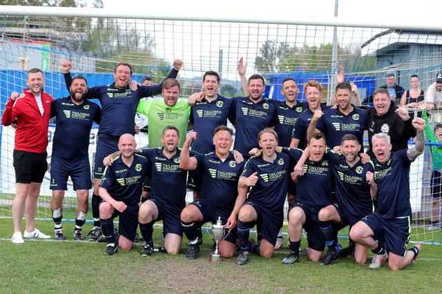 North End Cosmos celebrate winning the Meon Valley Sunday  League Veterans Cup.

Picture: Sam Stephenson.