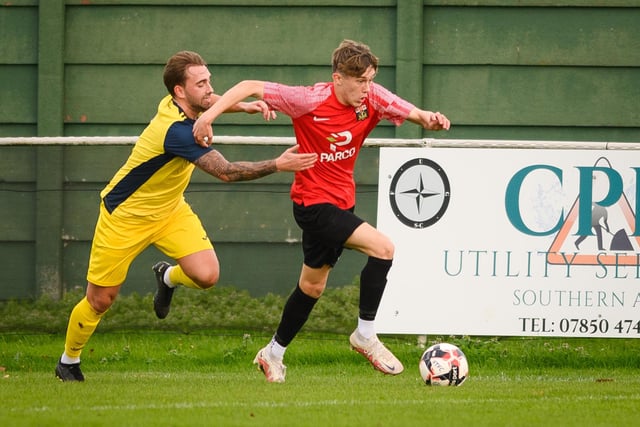 Fareham Town's Connor Underhill, right, and Charlie Bell. Picture: Keith Woodland