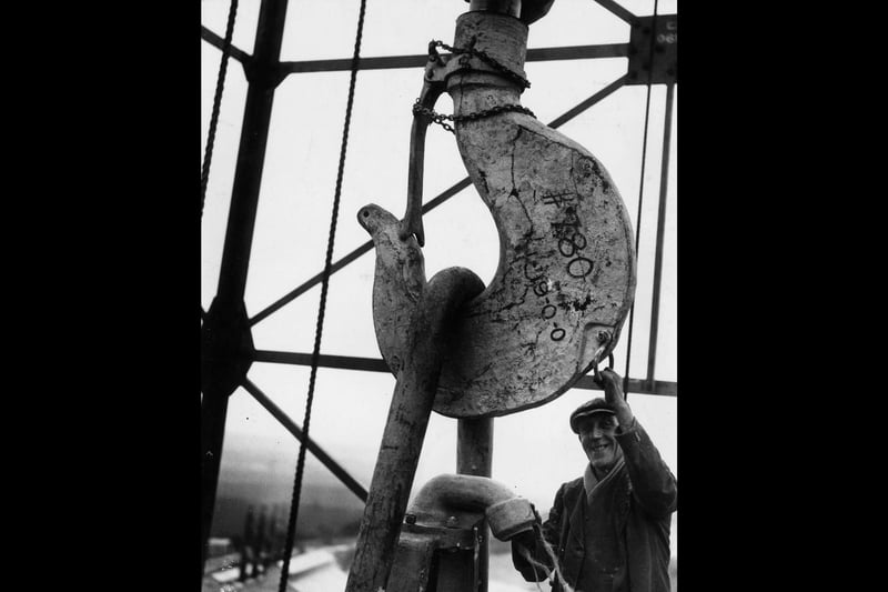 25th March 1936:  A giant hook used to hold one of the huge oil drills at the oil field, overlooking Portsea Island on Portsdown Hill.  (Photo by E. Phillips/Fox Photos/Getty Images)