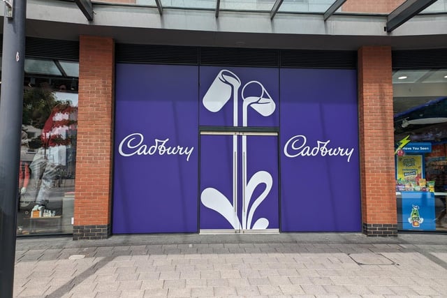 Cadbury in Gunwharf Quays has a 4 out of 5 rating based on 450 Google reviews. One person said: ""Sweets and chocolate at brilliant prices"