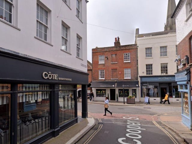 Cote Brasserie in Chichester has a 4.5 rating from 1,374 TripAdvisor reviews.