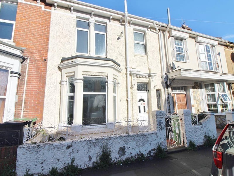 This terraced house in Sheffield Road, Fratton has three double bedrooms, three reception rooms and no forward chain. It has a fitted kitchen, garden and a cellar. It is on sale with Jeffries & Dibbens Estate Agents/Zoopla priced at £264,950.
