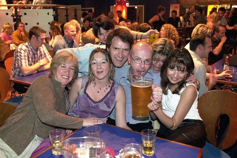 This is what a night out at Jongleurs in Gunwharf Quays looked like in the 00s.