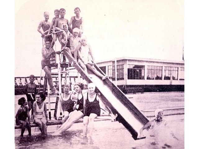 Swimmers having fun at Hilsea Lido