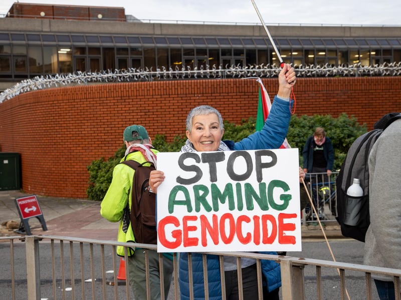 Demonstrators outside Unicorn Gate
Photos by Alex Shute