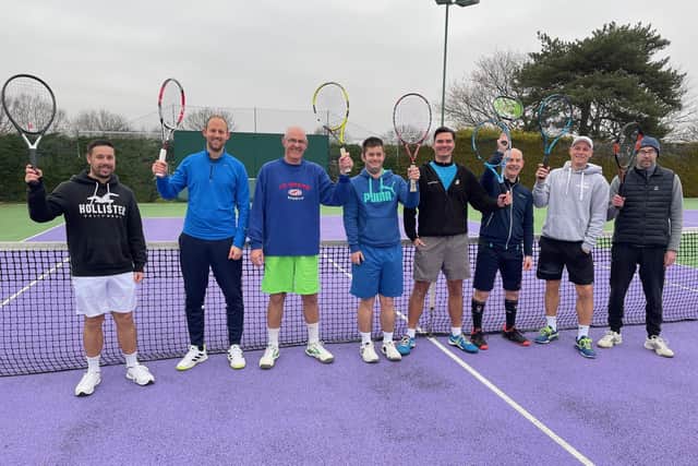 Warsash 4ths v Lee 4ths (from left): Matt Credo, Doug Jinks, Mike Betteridge, Jake Betteridge, Alex Westbrook , Jon Lee, Dan Thurgood.
Alwyn Lewis