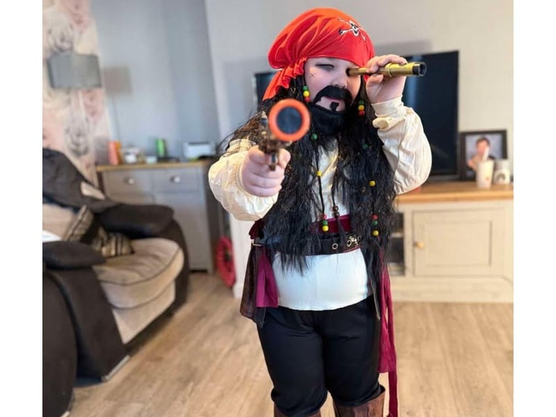 Ahoy there! How amazing does this Jack Sparrow costume look?