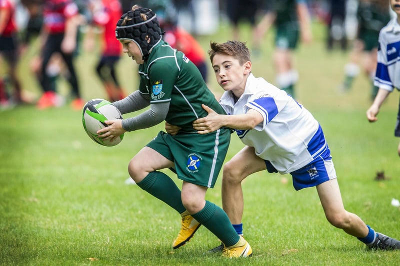 Cullen Sutherland on the charge for Hawick