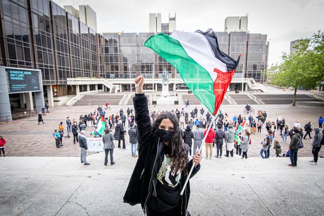 Palestine protest at Portsmouth Guildhall on 21 May 2021

Pictured: Jasmin Scaletta 12
Picture: Habibur Rahman
