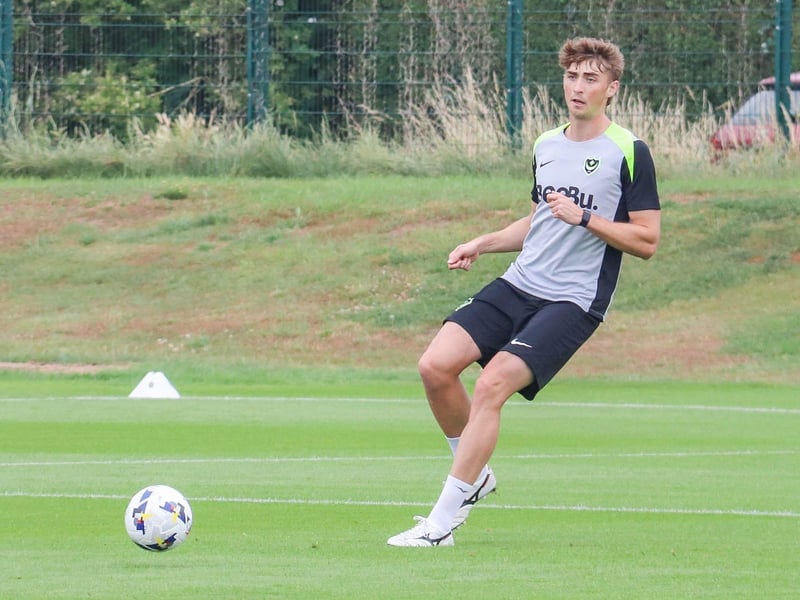(Replaced Regan Poole on 70 mins)