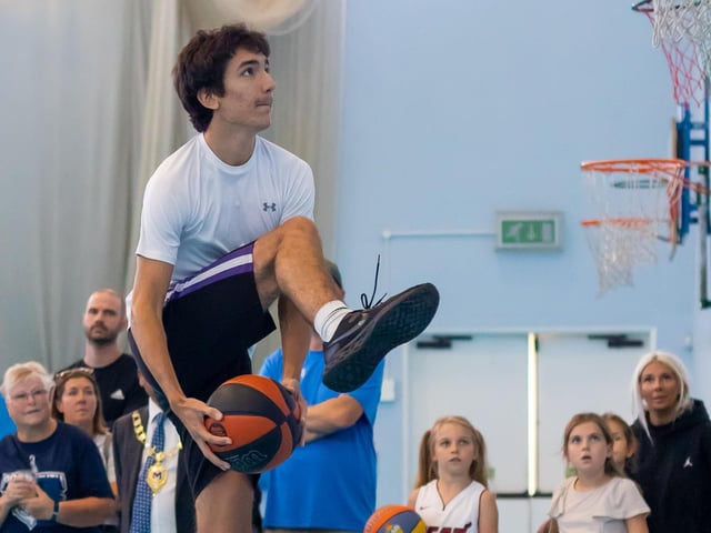 Portsmouth Force Dunk Competition. Pic: AT Sports Photography