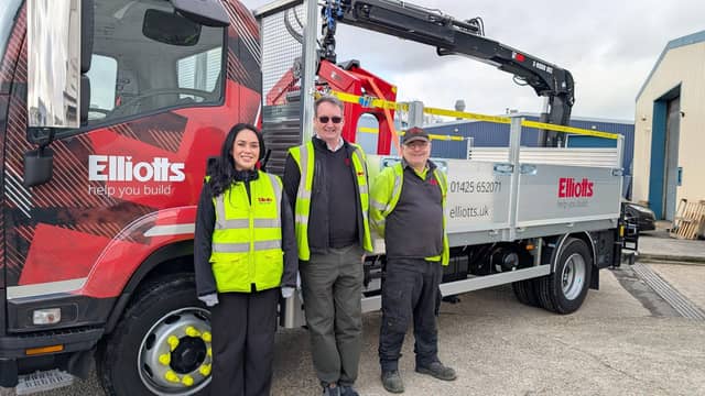 Delivering an improved service: The Elliotts’ Fordingbridge team with the new 13.5-tonne Isuzu rear-mount crane lorry.