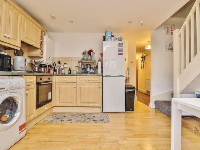 This two bedroom ground floor apartment is located in SeaView Apartments, in South Parade right on the Southsea seafront and next to the promenade